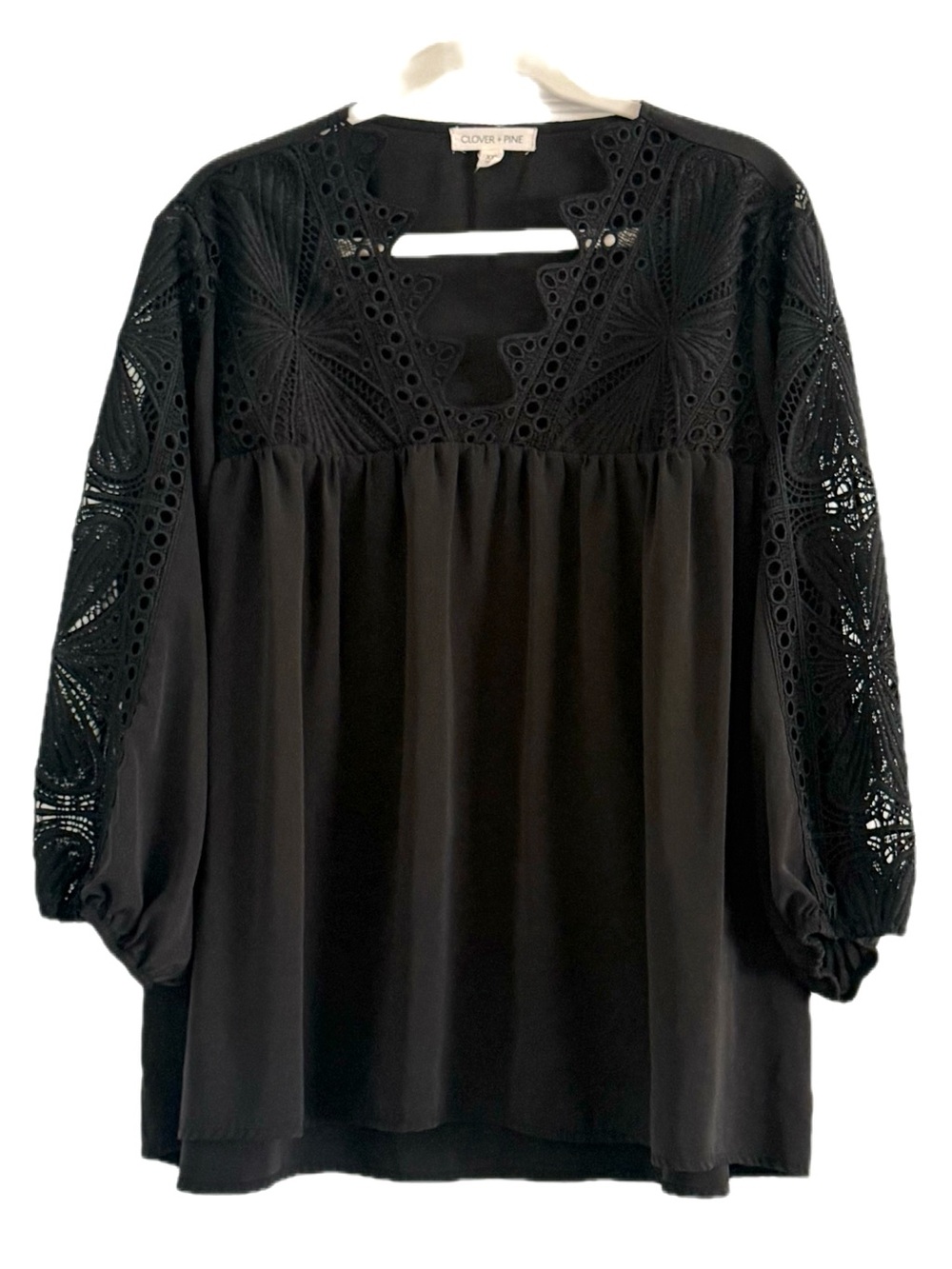 Clover & Pine Black Crochet-Sleeve Women's Blouse XXL